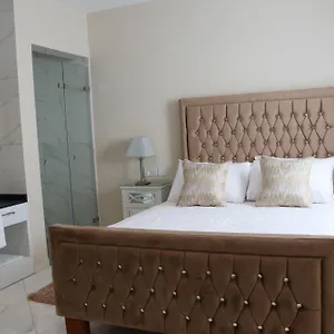 100 Boutique Living , Rabat Malta