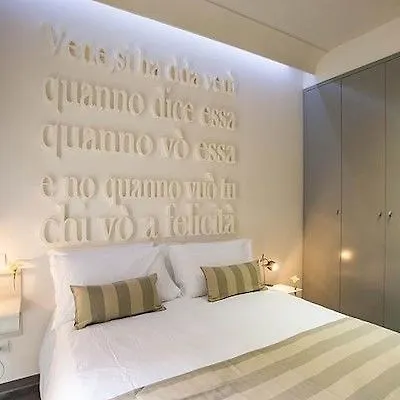 ****  Hotel Santa Brigida Nápoles Itália